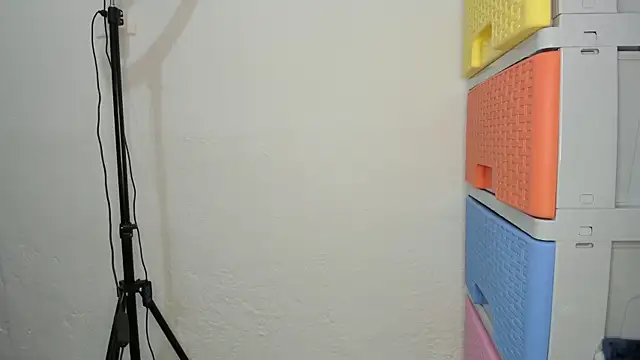 Snapshot of Alannis_Blue1 chatting on 12-03-25, 01:46 Alannis Blue1 online show from 12-03-25, 01:46