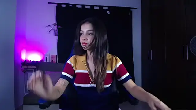 Snapshot of medusa_025 chatting on 12-18-24, 05:37 medusa 025 online show from 12-18-24, 05:37