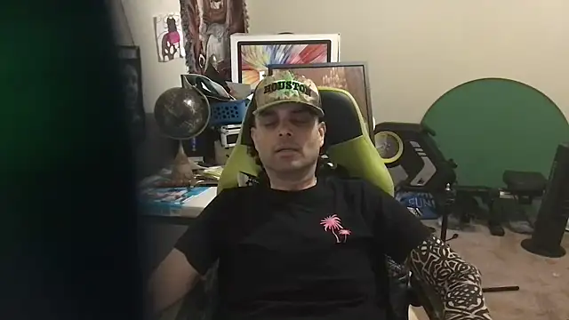 Snapshot of GForceSavage chatting on 04-22-26, 11:06 GForceSavage online show from 04-22-26, 11:06