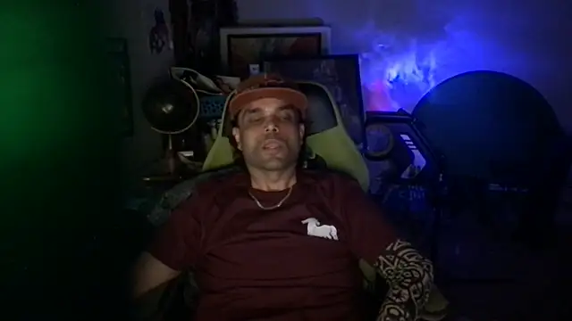 Snapshot of GForceSavage chatting on 04-24-26, 03:31 GForceSavage online show from 04-24-26, 03:31