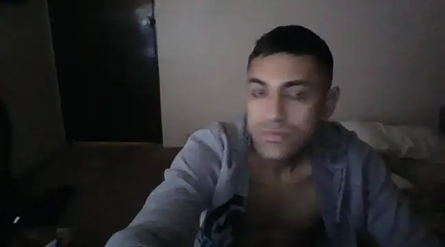 Snapshot of kevinbolena chatting on 12-20-24, 12:19 kevinbolena online show from 12-20-24, 12:19