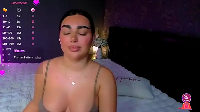 babyleilaa online show from 11-30-25, 10:58