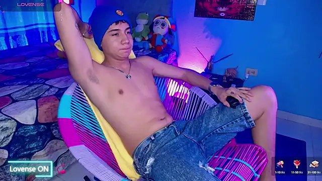 Snapshot of mexican_cum chatting on 09-24-25, 02:59 mexican cum online show from 09-24-25, 02:59
