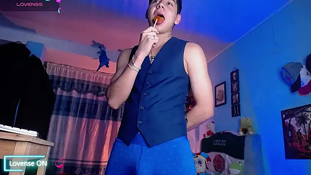 Snapshot of mexican_cum chatting on 10-23-25, 02:55 mexican cum online show from 10-23-25, 02:55