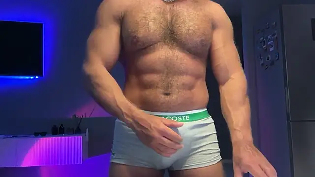 KarlosRichi online show from 04-23-26, 02:02