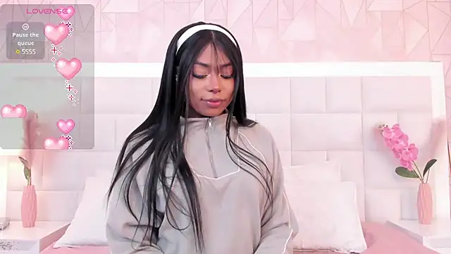 Alisson  Thompson online show from 03-18-25, 10:48