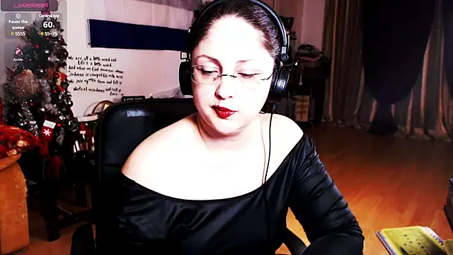 Imperatriza online show from 02-11-25, 02:25