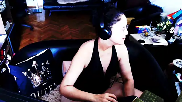 Imperatriza online show from 07-28-26, 02:13