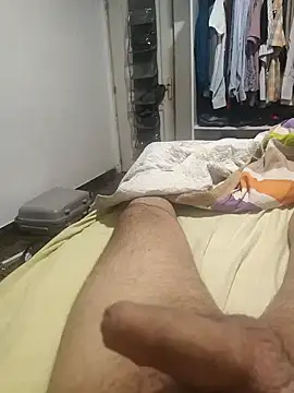 Canario33 online show from 11-18-25, 06:34