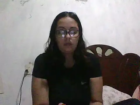 Samanthat33 online show from 03-10-25, 03:23