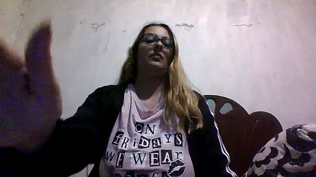 Samanthat33 online show from 01-06-26, 07:56