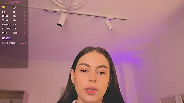 Aleejaa   online show from 10-23-25, 11:42