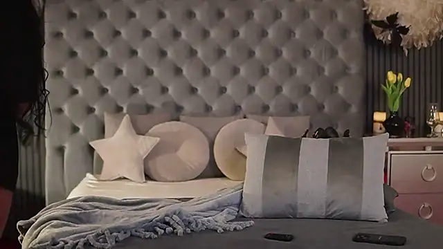 AmelyNoir online show from 01-17-25, 05:32