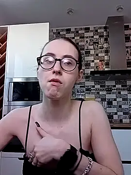 MartiniiSelenna online show from 02-19-25, 06:44