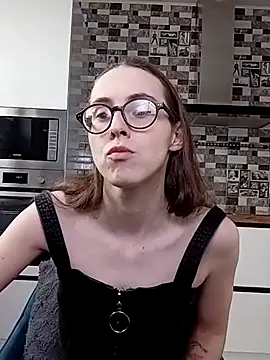 MartiniiSelenna online show from 03-17-25, 09:55