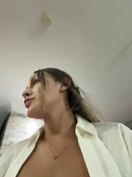 Rose-euphoria online show from 01-18-25, 12:57