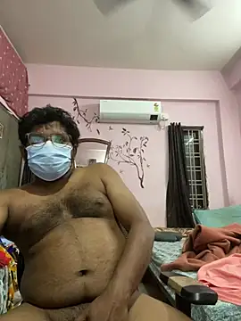 Snapshot of Yours_Teluguboii chatting on 01-13-25, 08:26 Yours Teluguboii online show from 01-13-25, 08:26