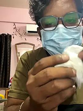 Snapshot of Yours_Teluguboii chatting on 09-08-25, 07:02 Yours Teluguboii online show from 09-08-25, 07:02