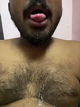 Snapshot of Yours_Teluguboii chatting on 09-10-25, 08:03 Yours Teluguboii online show from 09-10-25, 08:03