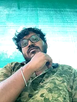 Snapshot of Yours_Teluguboii chatting on 10-14-25, 11:33 Yours Teluguboii online show from 10-14-25, 11:33