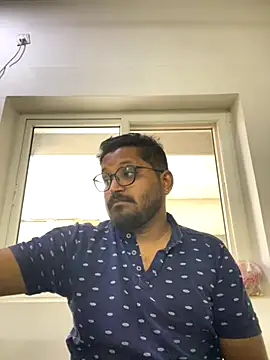 Snapshot of Yours_Teluguboii chatting on 10-28-25, 07:23 Yours Teluguboii online show from 10-28-25, 07:23