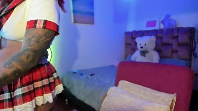 ladyrd1 online show from 02-12-25, 04:12