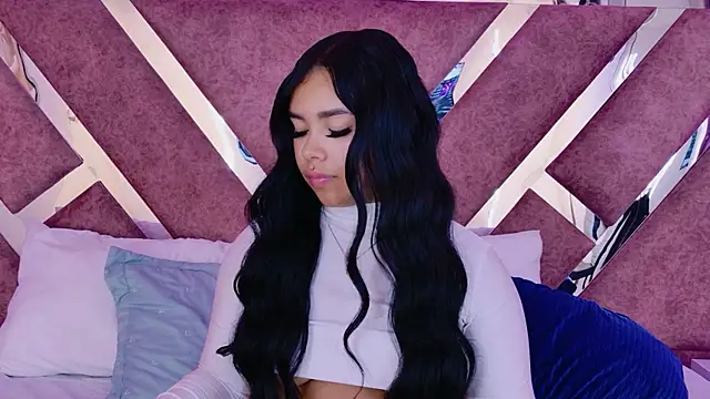 MarianaGarciaa   online show from 04-21-26, 01:42