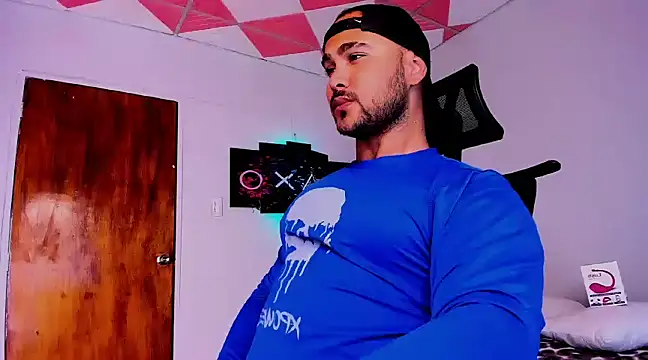 Sebas-hott online show from 01-11-25, 03:23