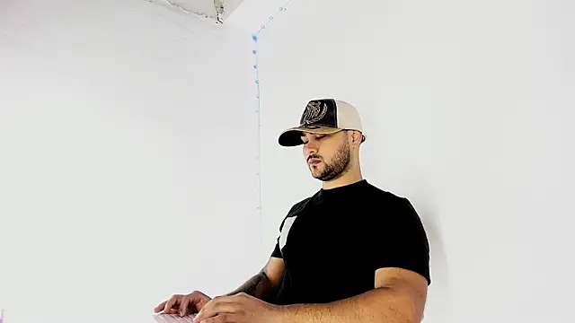 Sebas-hott online show from 09-13-25, 09:47