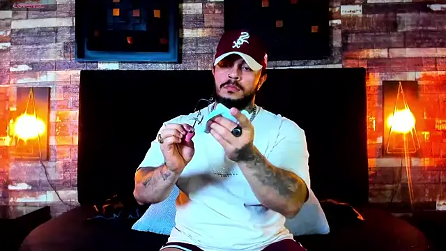 Van Velckan online show from 01-21-25, 03:48