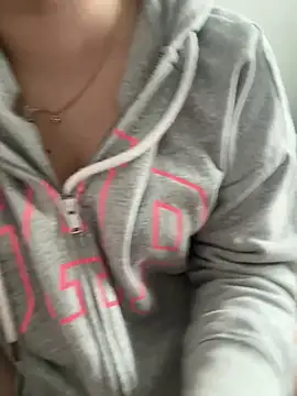 Rei1216xo online show from 03-02-25, 06:27