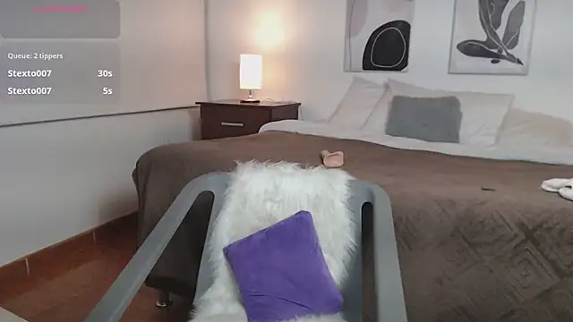 Snapshot of Lucy_joi chatting on 03-10-25, 02:17 Lucy joi online show from 03-10-25, 02:17