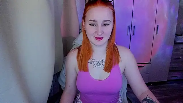 Snapshot of KeiraNight chatting on 04-29-26, 04:49 KeiraNight online show from 04-29-26, 04:49