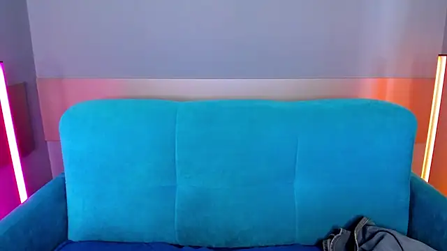 Snapshot of AlinaLovelyX chatting on 03-06-25, 07:47 AlinaLovelyX online show from 03-06-25, 07:47