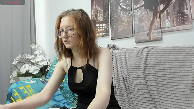 Snapshot of Fiery_mary chatting on 04-26-26, 08:23 Fiery mary online show from 04-26-26, 08:23
