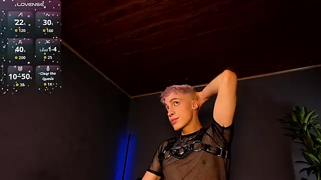 Snapshot of Angel_Snowhotxxx chatting on 09-21-25, 12:56 Angel Snowhotxxx online show from 09-21-25, 12:56