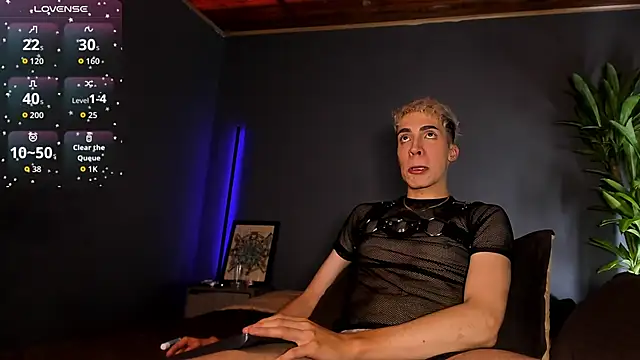 Snapshot of Angel_Snowhotxxx chatting on 11-08-25, 02:17 Angel Snowhotxxx online show from 11-08-25, 02:17