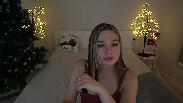 Snapshot of IceDanielles chatting on 12-05-24, 09:06 IceDanielles online show from 12-05-24, 09:06