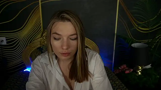 Snapshot of IceDanielles chatting on 12-28-24, 02:53 IceDanielles online show from 12-28-24, 02:53