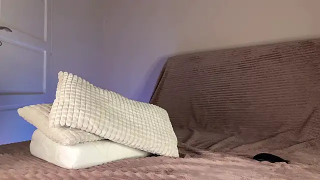 Snapshot of itsmaxxbaby_ chatting on 02-07-26, 06:50 itsmaxxbaby online show from 02-07-26, 06:50