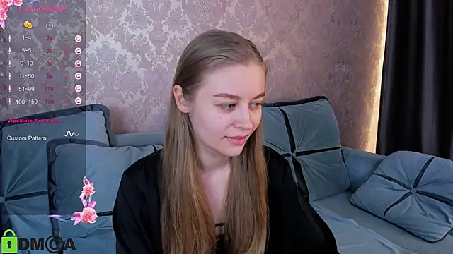 Polumna cute online show from 03-18-25, 12:14