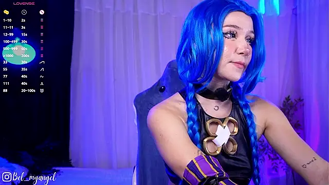 Bella-Franco online show from 03-10-26, 04:12