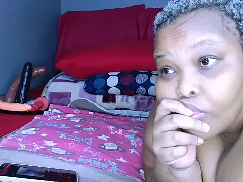 fatafricanqueen online show from 04-17-26, 07:06