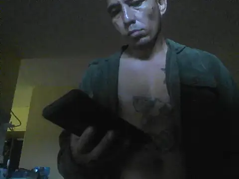 Snapshot of Bstokes671 chatting on 04-12-26, 07:57 Bstokes671 online show from 04-12-26, 07:57