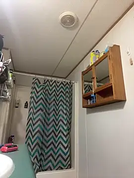 Snapshot of Plowboi99 chatting on 02-06-26, 11:02 Plowboi99 online show from 02-06-26, 11:02