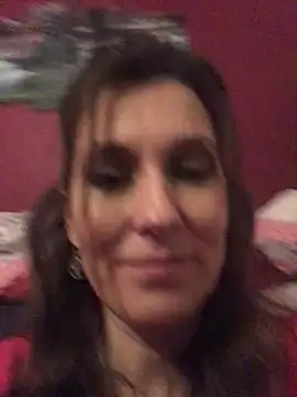 Snapshot of Lwhite1 chatting on 12-13-24, 04:05 Lwhite1 online show from 12-13-24, 04:05