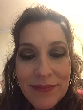 Snapshot of Lwhite1 chatting on 12-14-24, 12:55 Lwhite1 online show from 12-14-24, 12:55