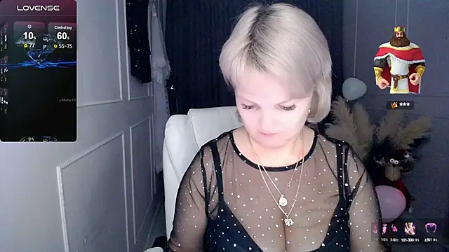 Snapshot of Juarnea chatting on 02-28-25, 04:53 Juarnea online show from 02-28-25, 04:53