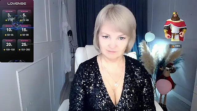 Snapshot of Juarnea chatting on 03-07-25, 02:12 Juarnea online show from 03-07-25, 02:12