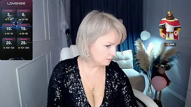 Snapshot of Juarnea chatting on 03-07-25, 05:17 Juarnea online show from 03-07-25, 05:17